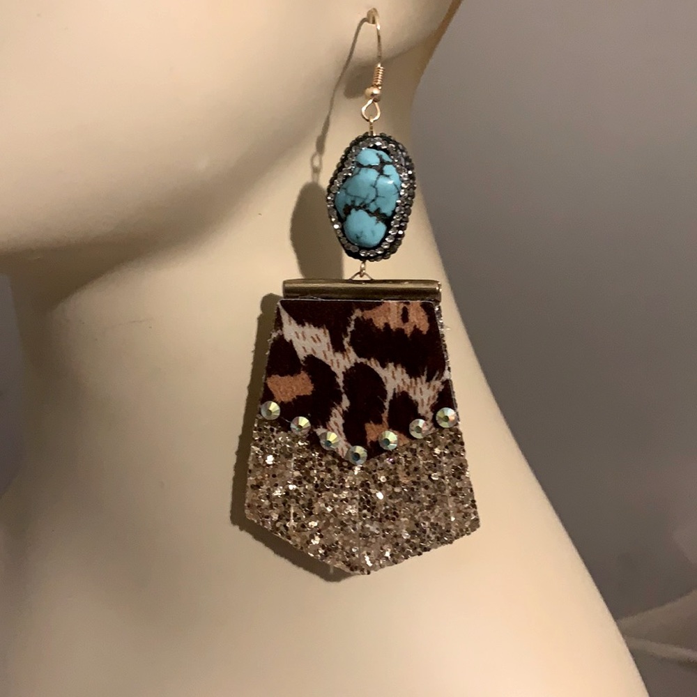 Leper earrings with my Rhinestones